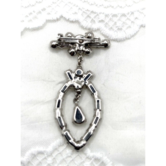VTG Rhinestone Brooch Dangle Teardrops Silver Tone Sparkles - Picture 4 of 10